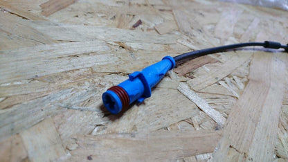 Astra H Zafira B Vectra C Signum Sensor Bremsbelag neu original GM