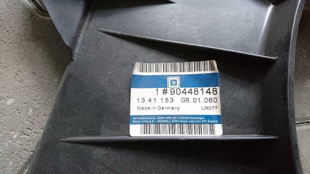 Opel Omega B Lüfter Abdeckung Luftrichter neu original GM