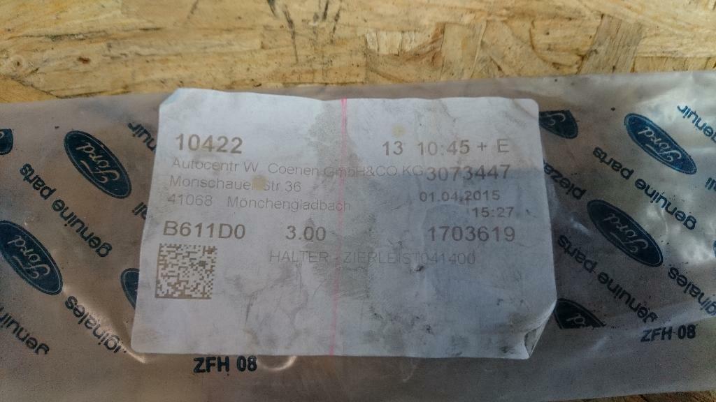 Ford Focus 3 Befestigungsblende Windschutzscheibe bm51-a03179