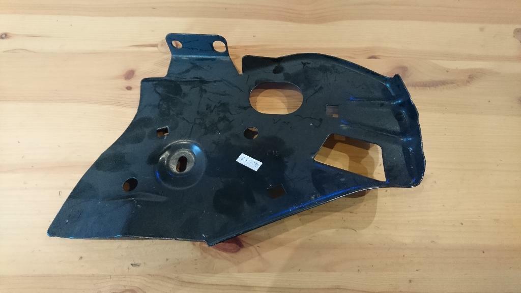 Vectra A Reparaturblech Achse Träger rechts vorne neu original GM