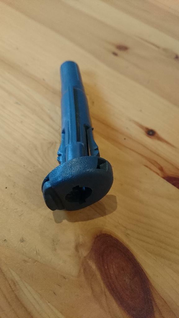 Corsa B Tigra A Kopfstützenführung neu original GM