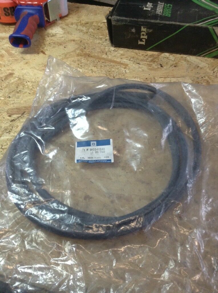 Opel Kadett E Gummiabdichtung heckfenster neu Original GM