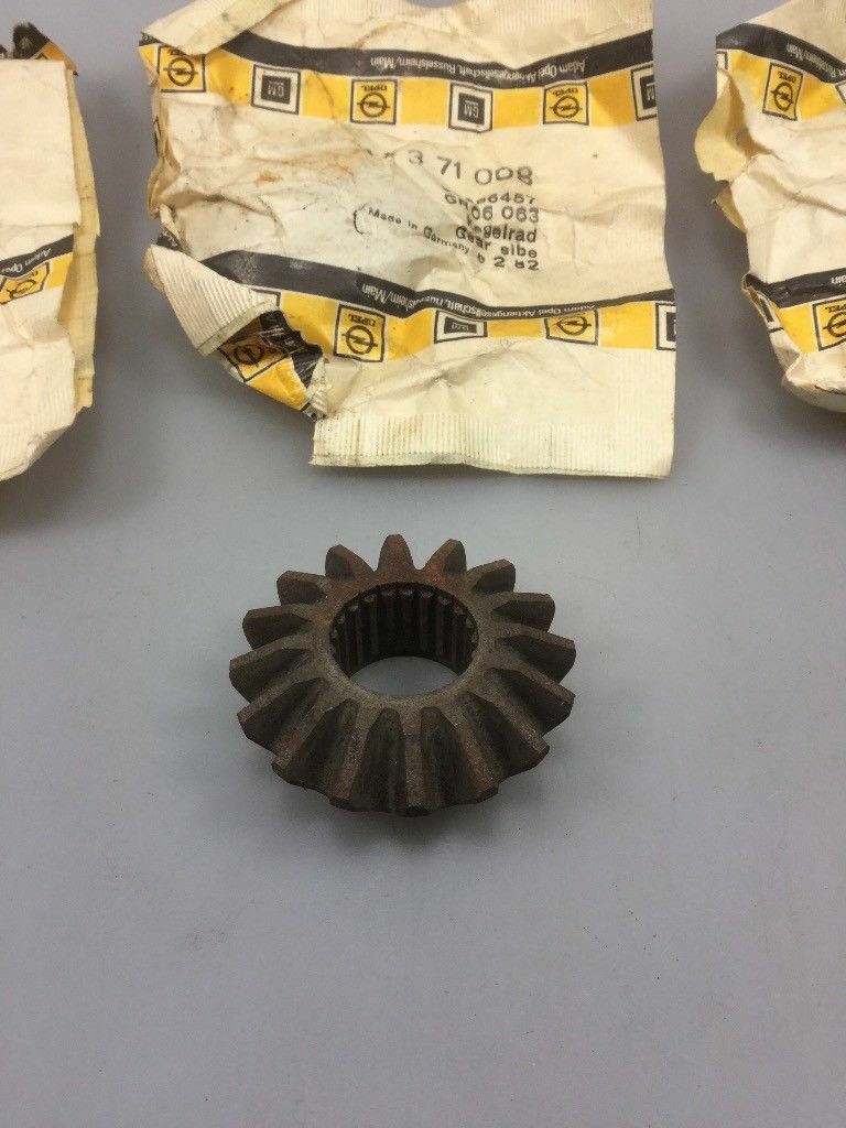 Original Opel Kegelrad Ausgleichgetriebe Ascona C Kadett E NEU