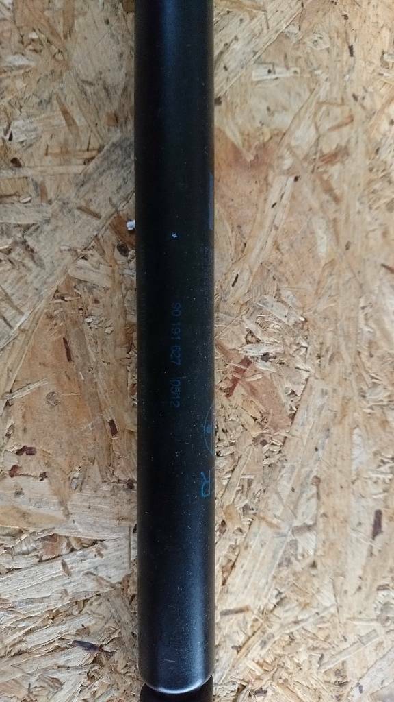 Opel Heckklappendämpfer NEU original GM 90191627