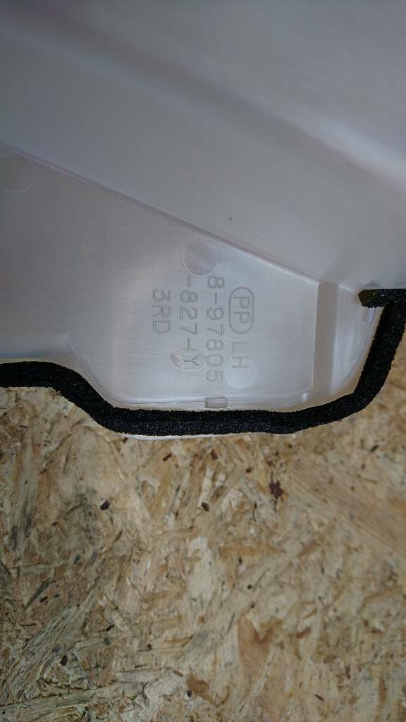 Opel Monterey Gurt Staubschutz links neu original GM