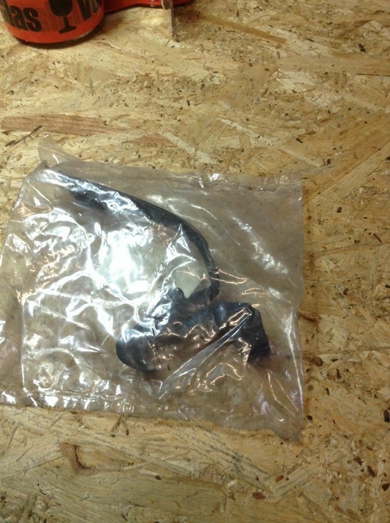 Opel Corsa B Togra A Hacken Haubenverschluss neu Original GM
