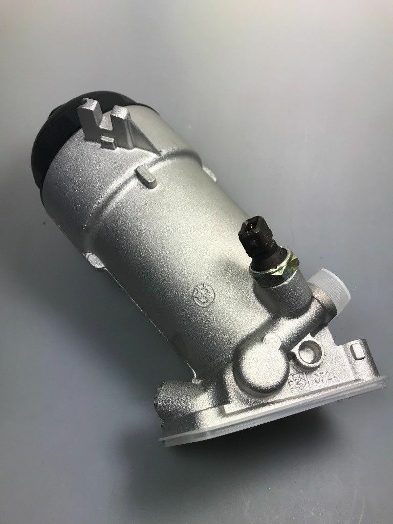 Original GM Opel Omega B 2,5TD Ölfilter Gehäuse Öldruckschalter Neu
