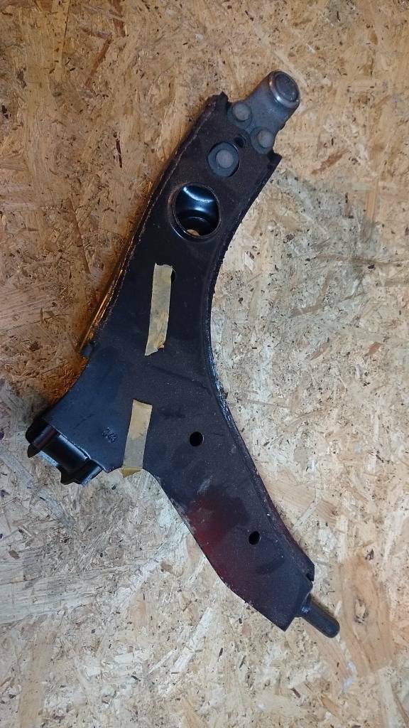 Kadett E Querlenker vorne links neu original GM