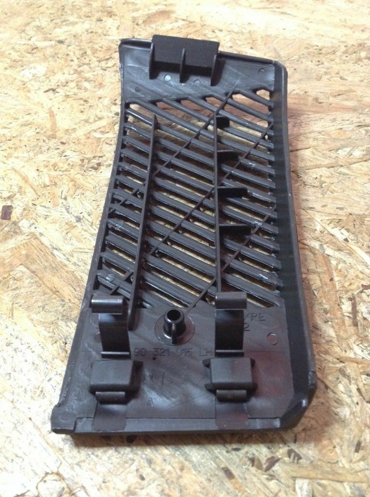 Opel Corsa A Lautsprecherandeckung vorne links Neu Original GM