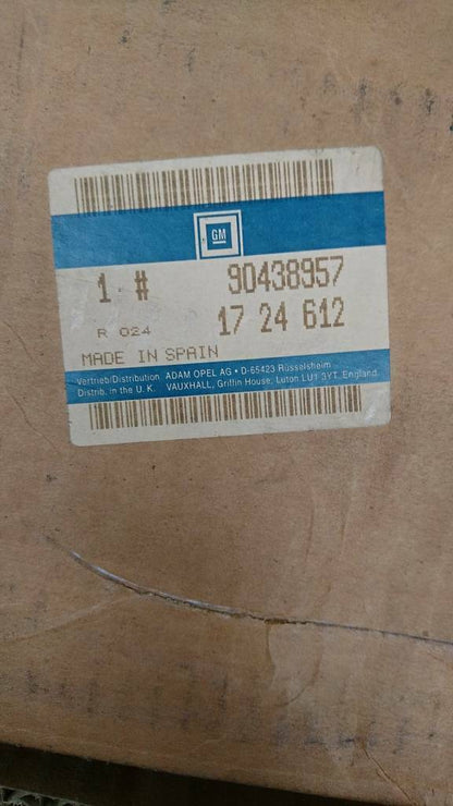 Kadett E Caravan Laderaummatte neu original GM