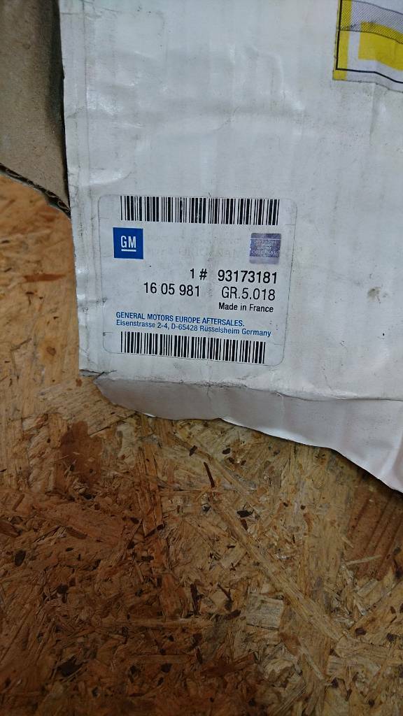 Opel Movano A Bremsbacken hinten neu original GM