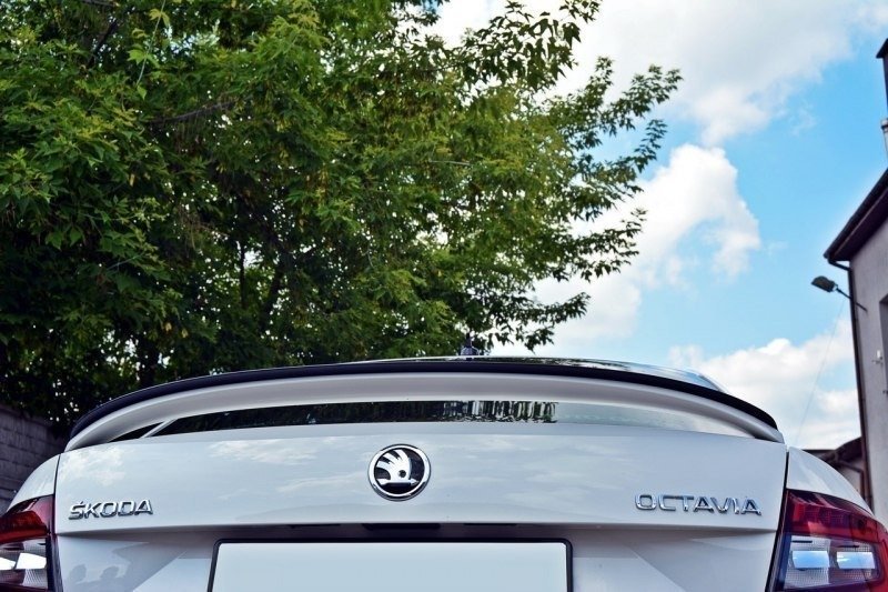 Spoiler CAP für Skoda Octavia RS Mk3 / Mk3 FL Hatchback schwarz Hochglanz