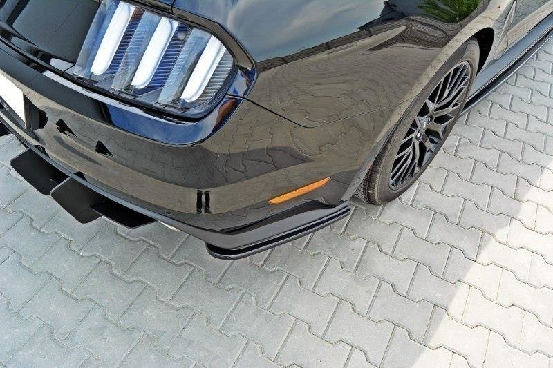 Heck Ansatz Flaps Diffusor für Ford Mustang GT Mk6  schwarz Hochglanz