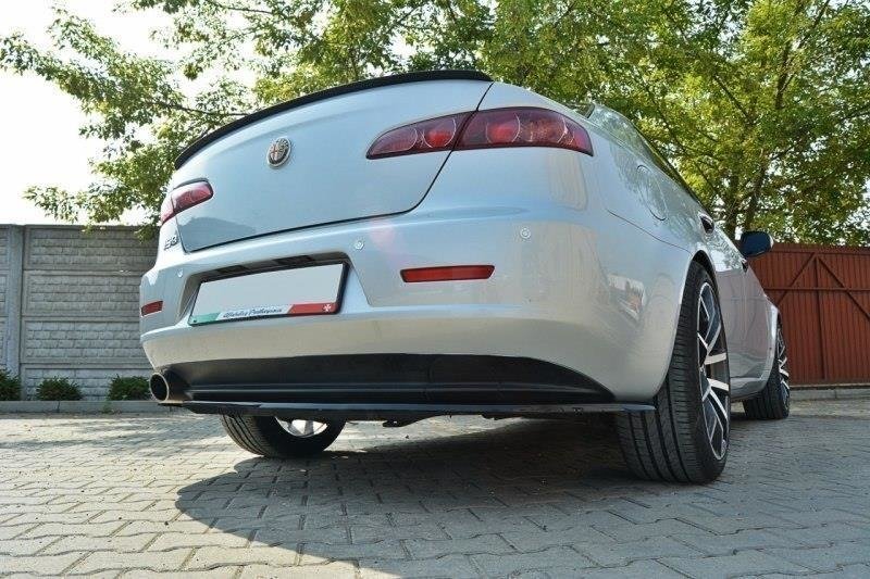 Mittlerer Diffusor Heck Ansatz für ALFA ROMEO 159  schwarz matt