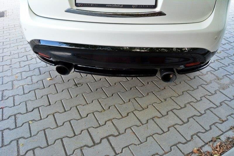 Mittlerer Diffusor Heck Ansatz für INFINITI QX70 Carbon Look