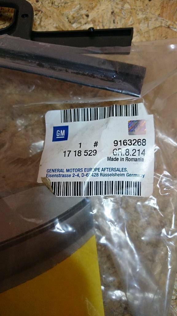 Vectra C Schmutzfänger hinten Neu original GM