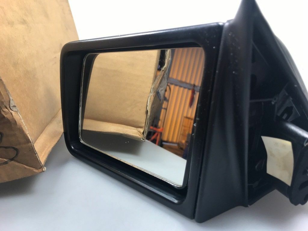 Original GM Opel Corsa A Seitenspiegel Rückspiegel Neu