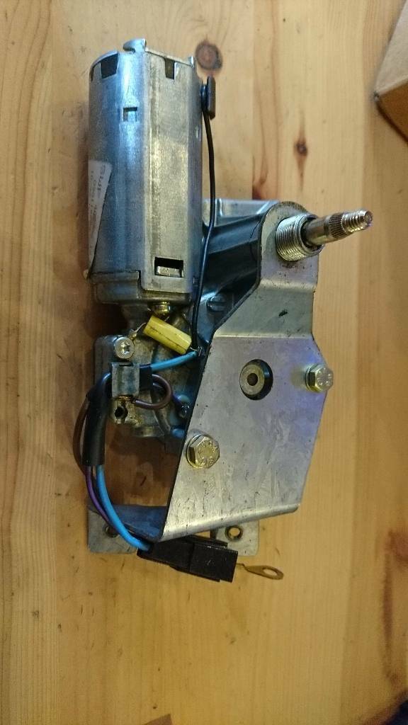 Opel Heckscheibenwischermotor neu original GM