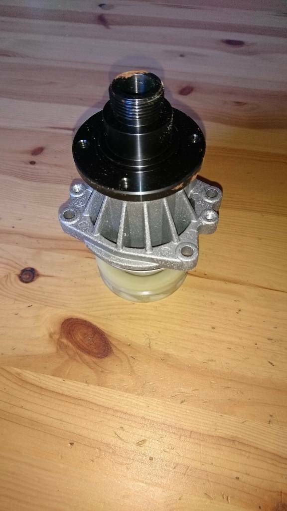Opel Omega B Wasserpumpe neu original GM