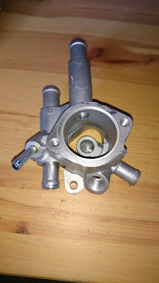 Astra G Corsa C Combo Thermostatgehäuse Original GM Opel Neu