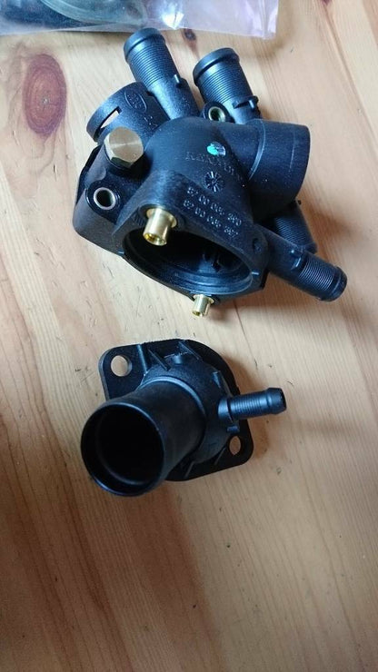 Opel Movano A Thermostatgehäuse Diesel neu original GM