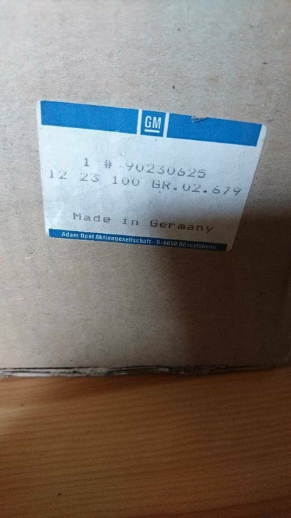 Original GM Senator A Monza Rückleuchte links neu