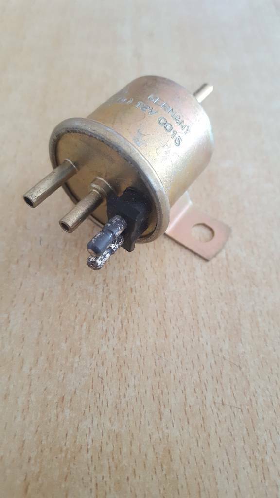 Opel Ascona C Leerlaufregelventil neu original GM