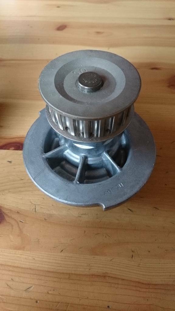 Daewoo Lanos Wasserpumpe neu original GM