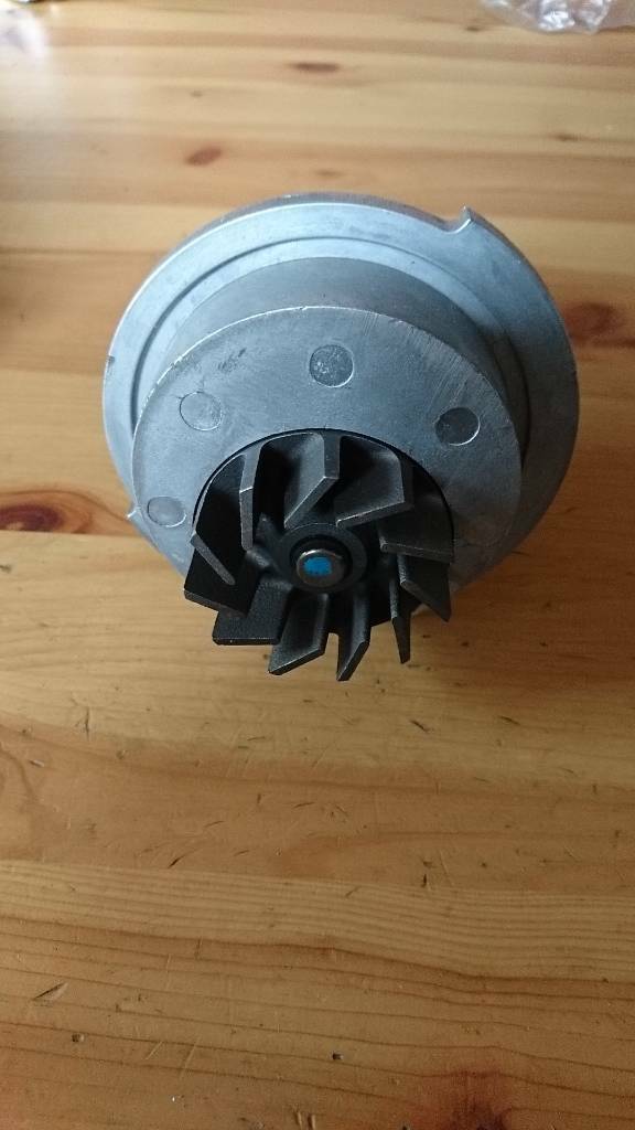 Daewoo Lanos Wasserpumpe neu original GM