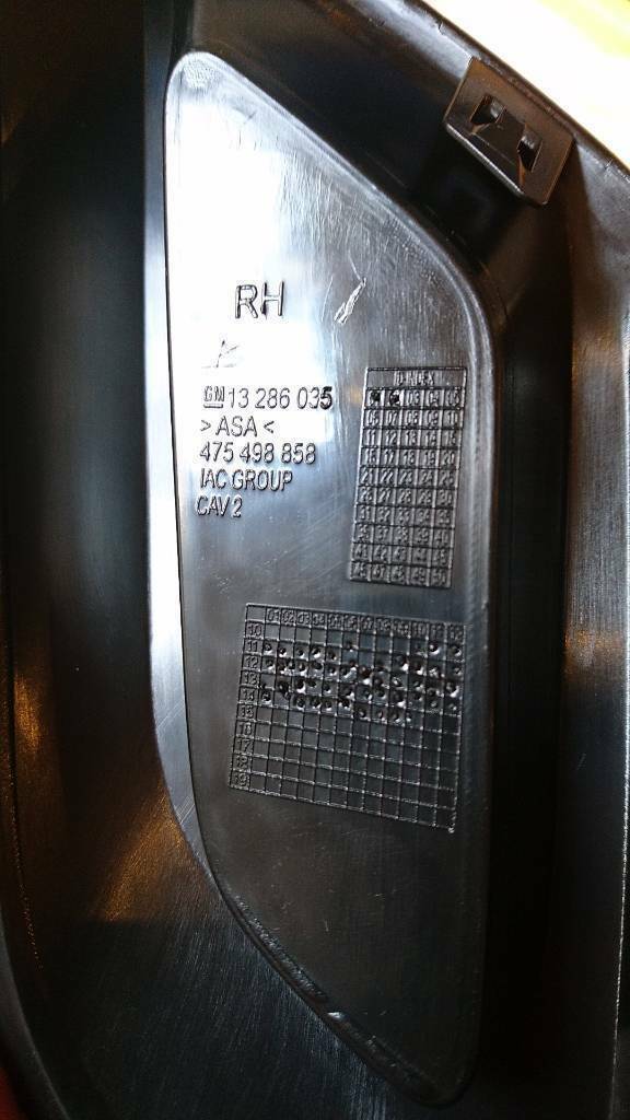 Corsa D Stoßstangenabdeckung Nebelscheinwerfer neu original GM
