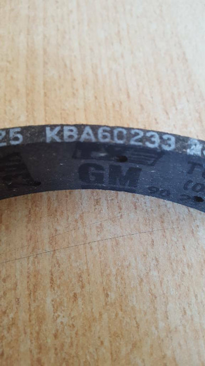 Kadett B C Bremsbeläge mit Nieten Neu Original GM