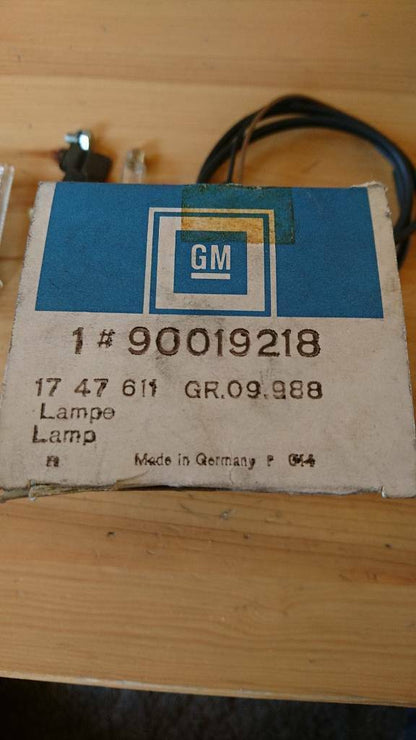 Opel Innenraumleuchte Einbausatz neu original GM