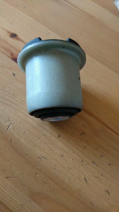 Astra g Zafira a Dämpfungsbuchse hinten neu original gm