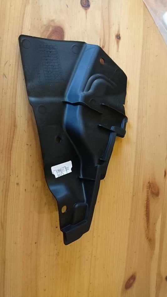Agila B Wasserabweiser Stirnwand oben links Neu Opel