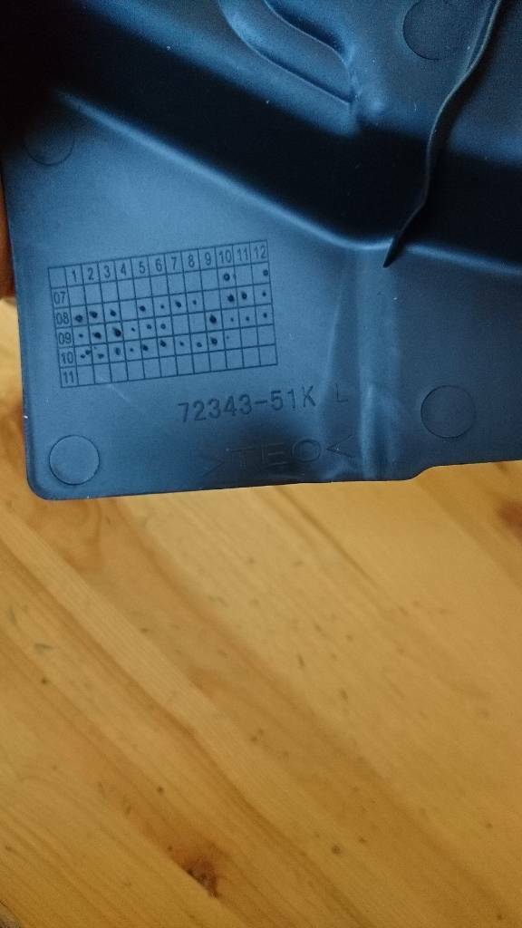 Agila B Wasserabweiser Stirnwand oben links Neu Opel
