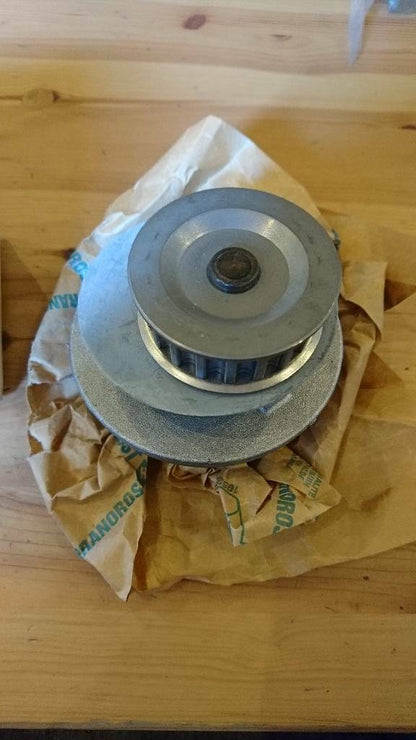 Corsa a Kadett e Wasserpumpe neu original gm 90349240