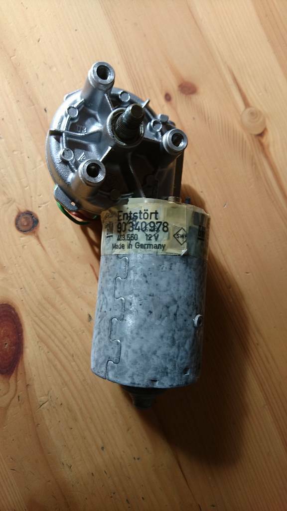 Kadett E Wischermotor vorne neu original GM