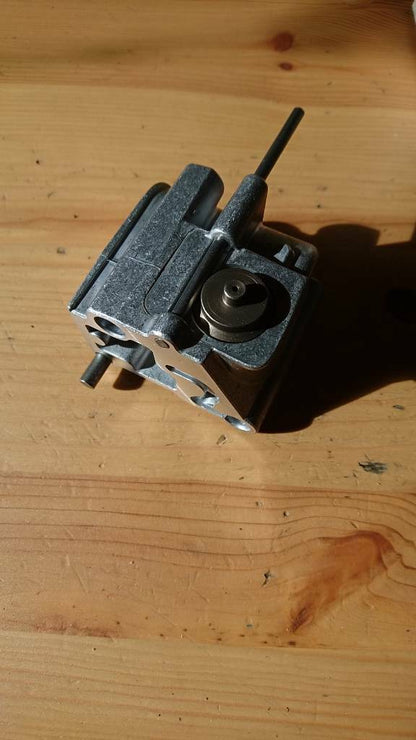 Opel Omega B 2.5 Diesel Kettenspanner neu original GM