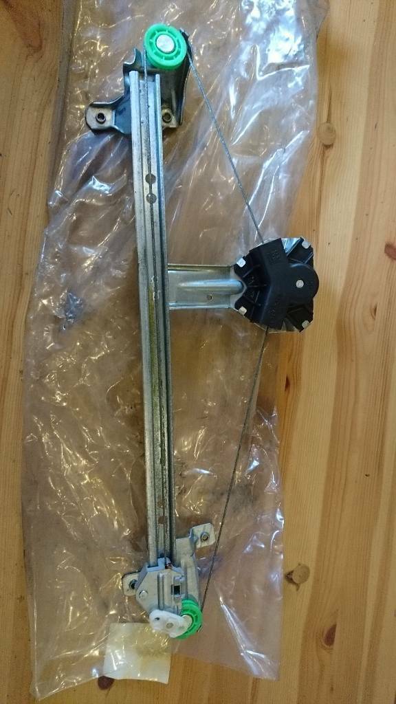 Omega a Senator b Fensterheber hinten links manuell neu gm