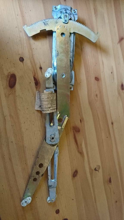 Corsa B Fensterheber hinten links manuell neu original GM