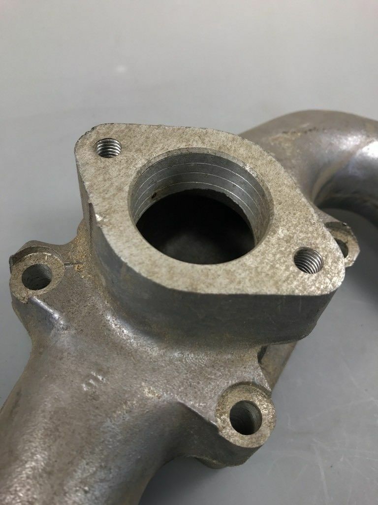 Original GM Opel Manta Opel GT Rekord Ansaugbrücke *NEU*
