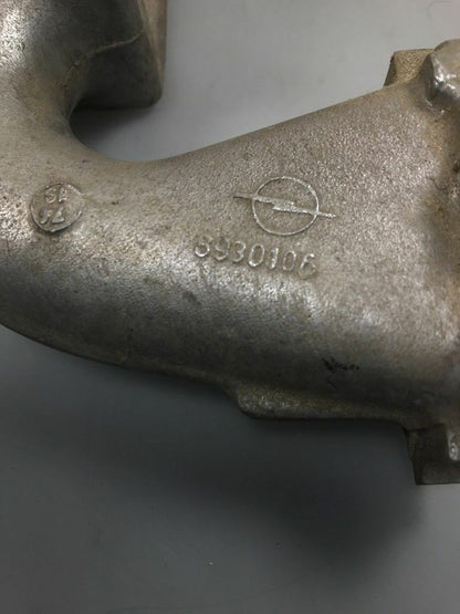 Original GM Opel Manta Opel GT Rekord Ansaugbrücke *NEU*