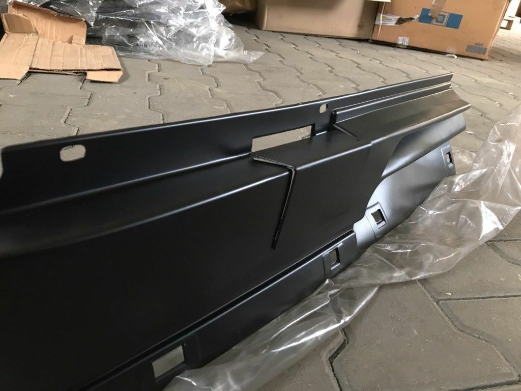 Original GM Opel Ascona C Spoiler vorne Rechts *NEU*