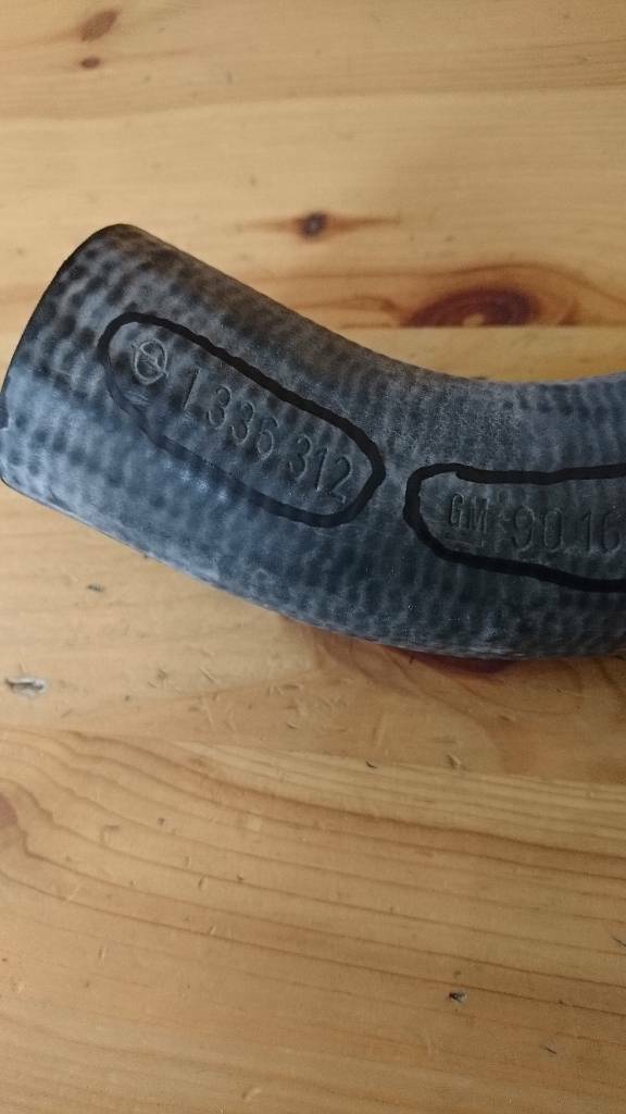 Kadett d Kühlerschlauch neu original gm 90166690
