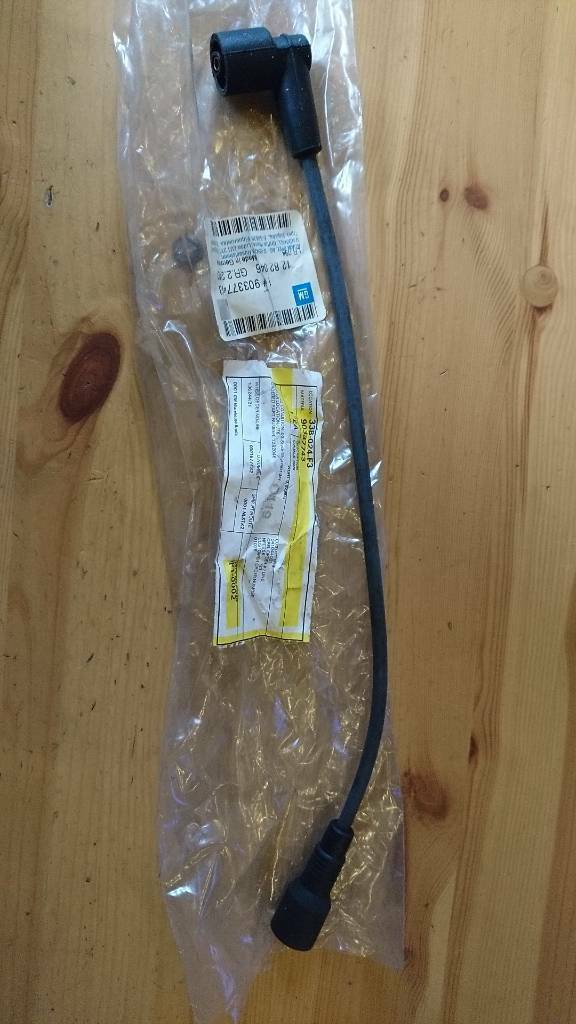 Astra F Kadett E Zündkerzenstecker Zündleitung Neu Original GM