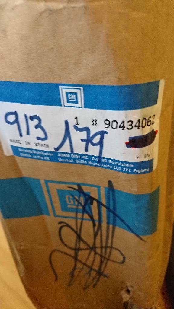 Vectra A Lenkrad ohne Hupe neu original GM