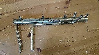 Kadett E Einspritzleiste Einspritzventil neu original GM