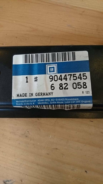 Opel Omega B Querträger Befestigung hinten neu original GM
