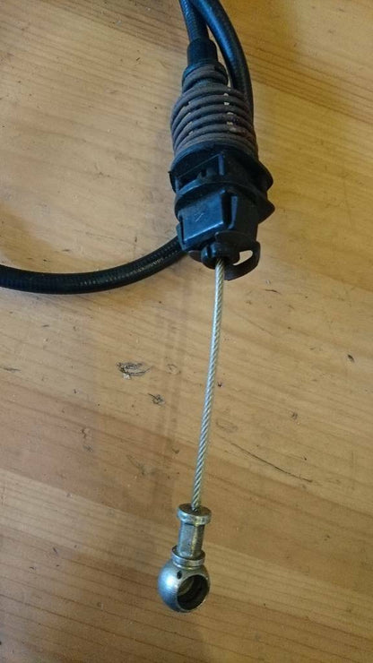 Kadett E Automatik Gaszug Seilzug Gasregulierung neu original GM