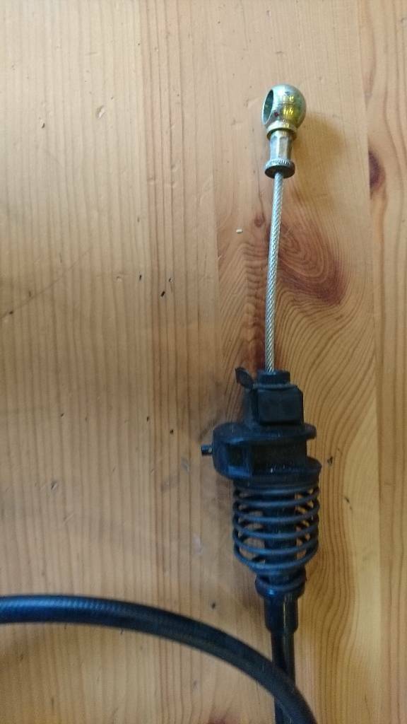 Kadett E Automatik Getriebe Gaszug Bowdenzug neu original GM